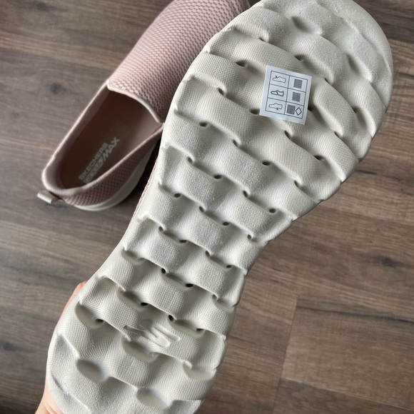 Skechers US 9 Go Walk Shoe New - Picture 4 of 6